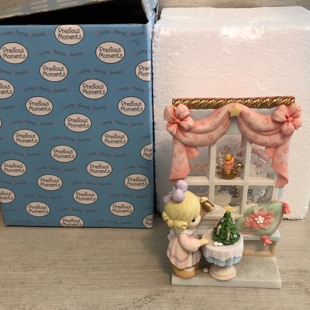 Precious Moments 2003 Looking Through the Window 3D Double Sided in Box Pls Read